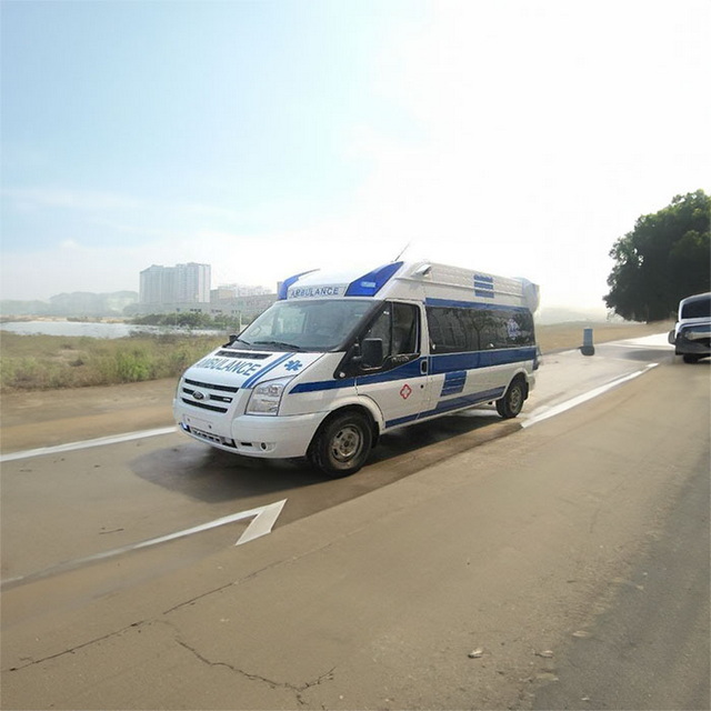 南昌私人救护车租车电话