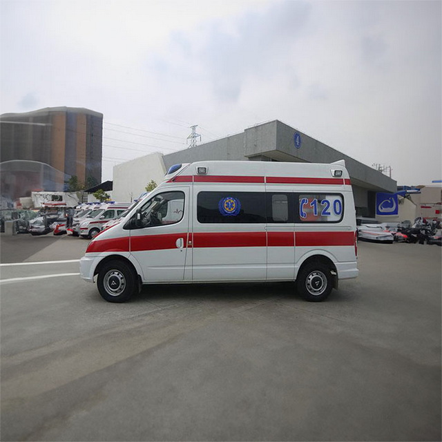南昌私人救护车租赁电话号码