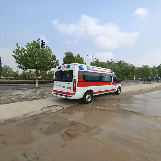 南昌出租救护车
