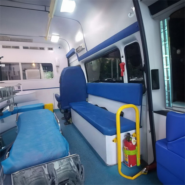 南昌救护车租车联系电话