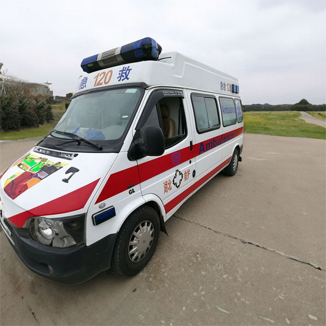 南昌私人救护车租车费用