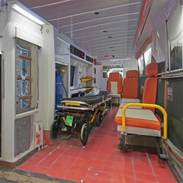 南昌私人救护车租车联系电话