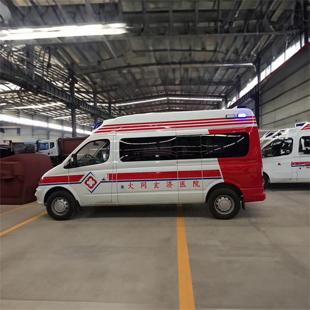 南昌私人救护车租赁联系电话
