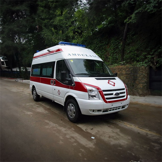 南昌出租私人救护车联系电话