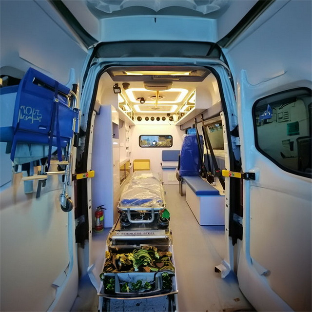 南昌租赁私人救护车电话号码