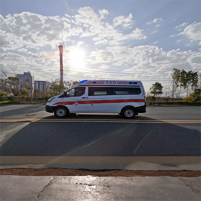 南昌出租急救车电话号码