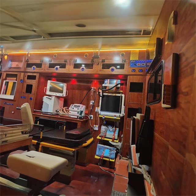 南昌私人救护车出租