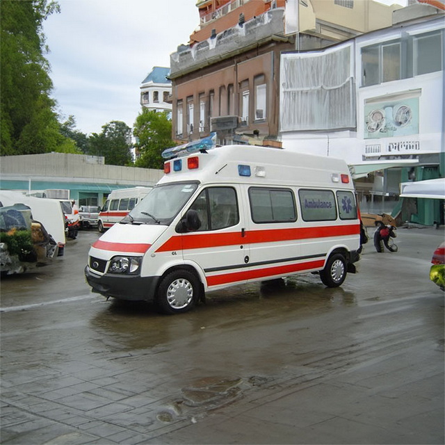 南昌租赁救护车电话