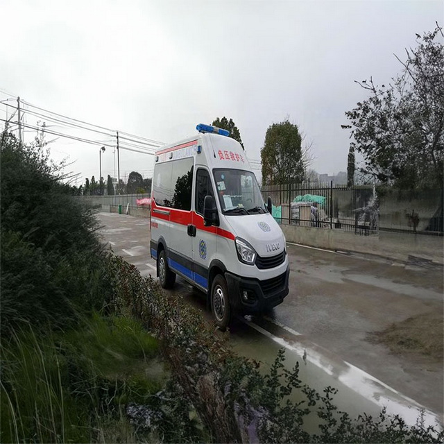 南昌私人救护车出租电话号码