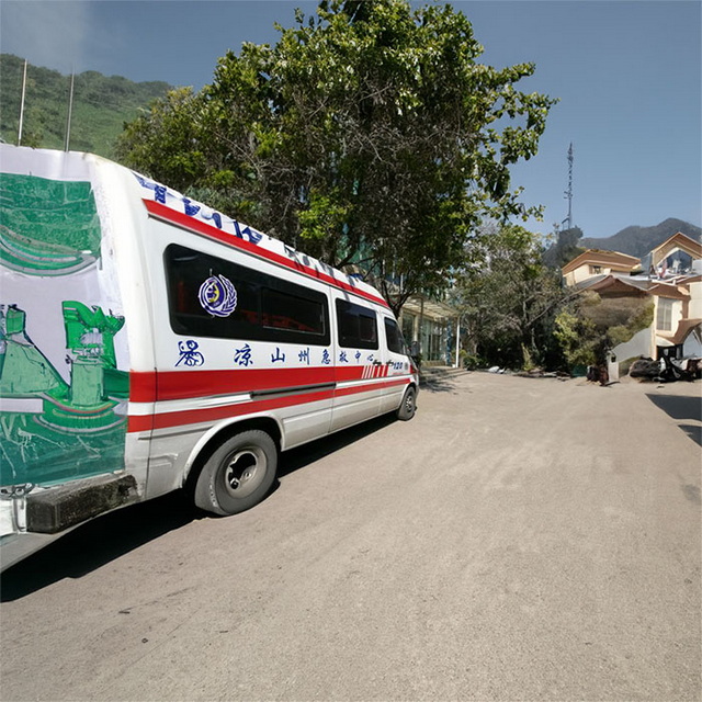 南昌私人救护车租赁电话号码