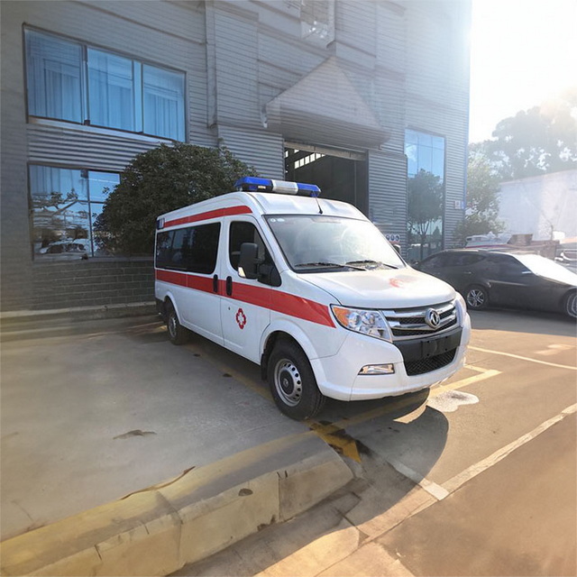 南昌救护车租赁联系电话