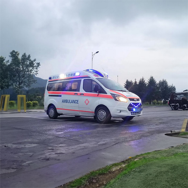 南昌租赁私人救护车联系电话