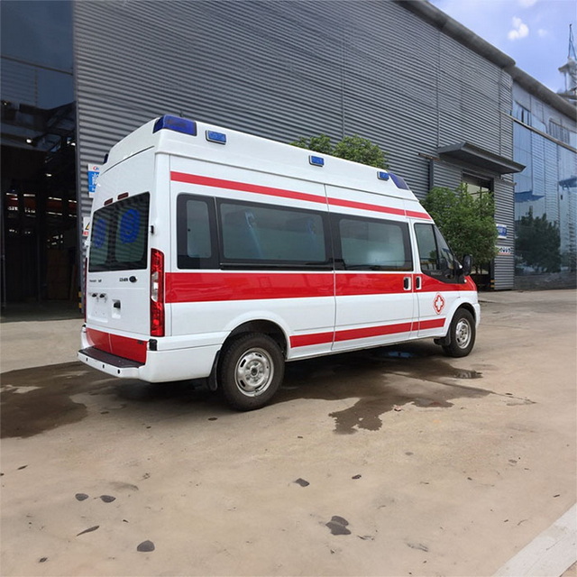南昌私人救护车租赁收费