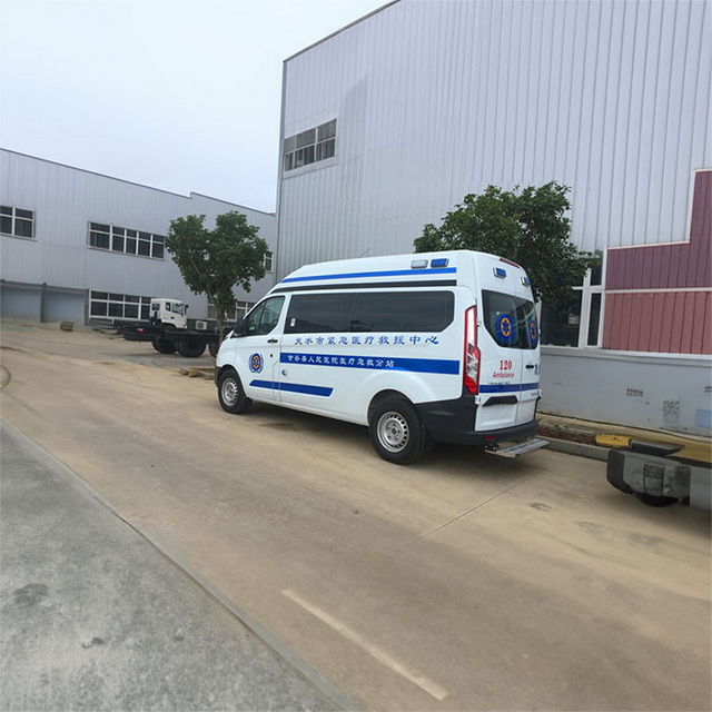 南昌出租救护车联系电话