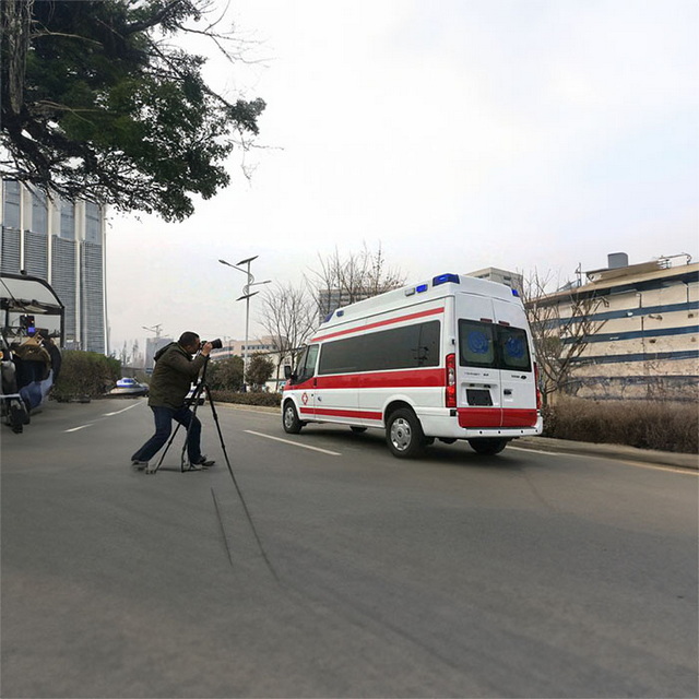 南昌私人救护车出租多少钱