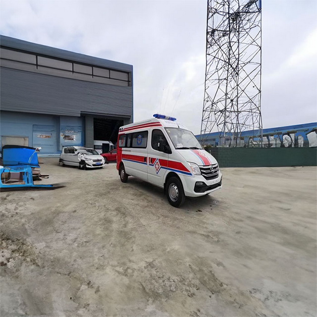 南昌出租私人救护车联系电话