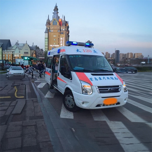 南昌出租急救车电话