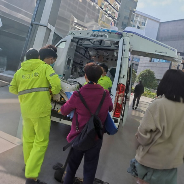南昌租赁救护车电话号码