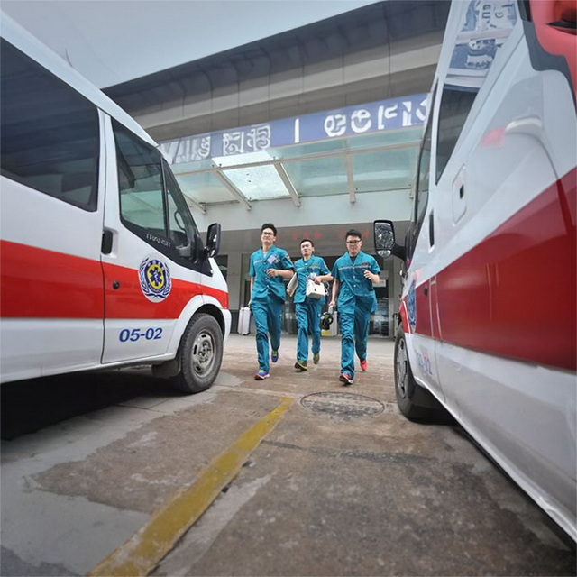 南昌救护车租车联系方式
