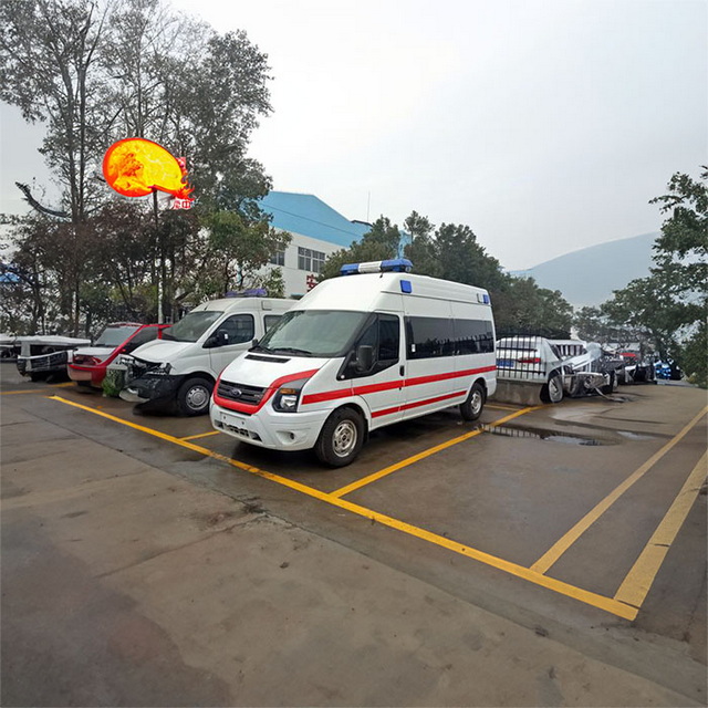 南昌私人救护车租赁费用