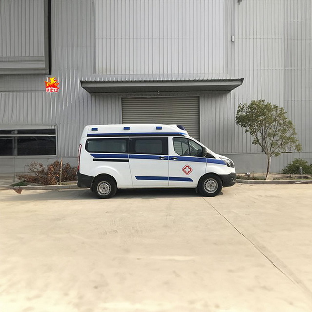 南昌出租救护车联系电话