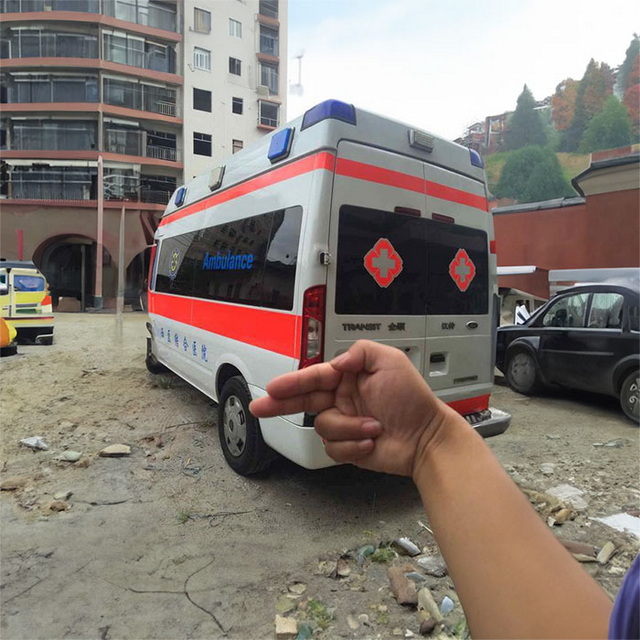 南昌私人救护车租赁联系电话
