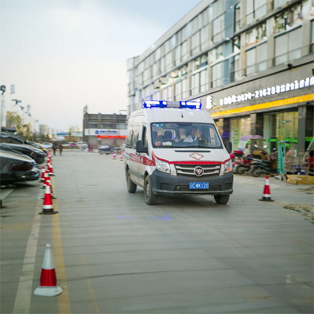 南昌私人救护车出租