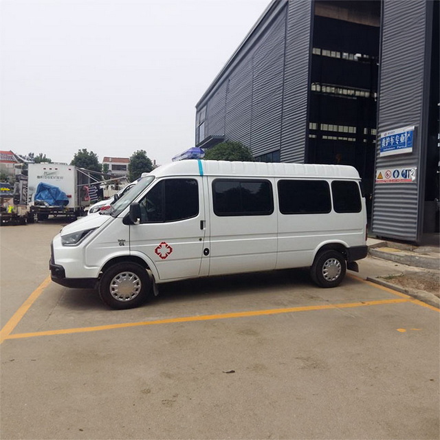 南昌出租私人救护车联系电话