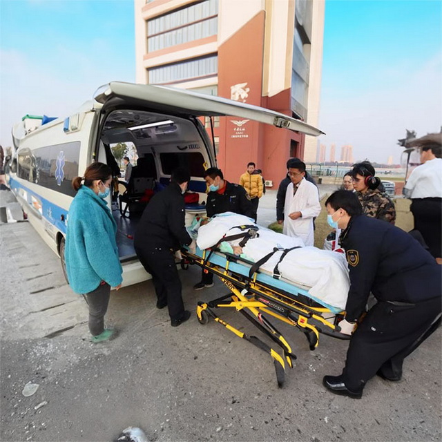 南昌私人救护车出租费用