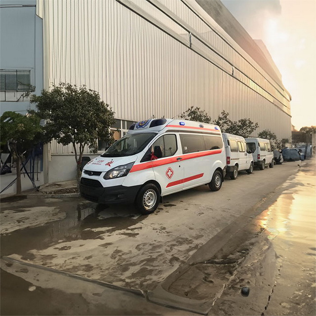 南昌私人救护车租赁收费
