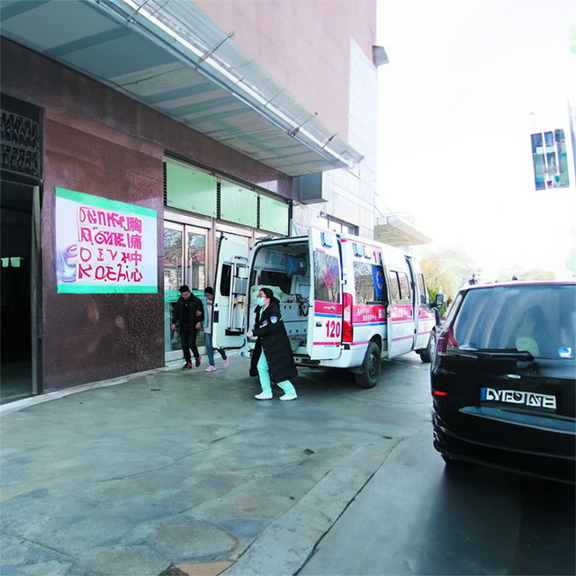 南昌私人救护车租车电话