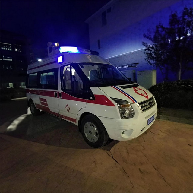南昌私人救护车出租费用