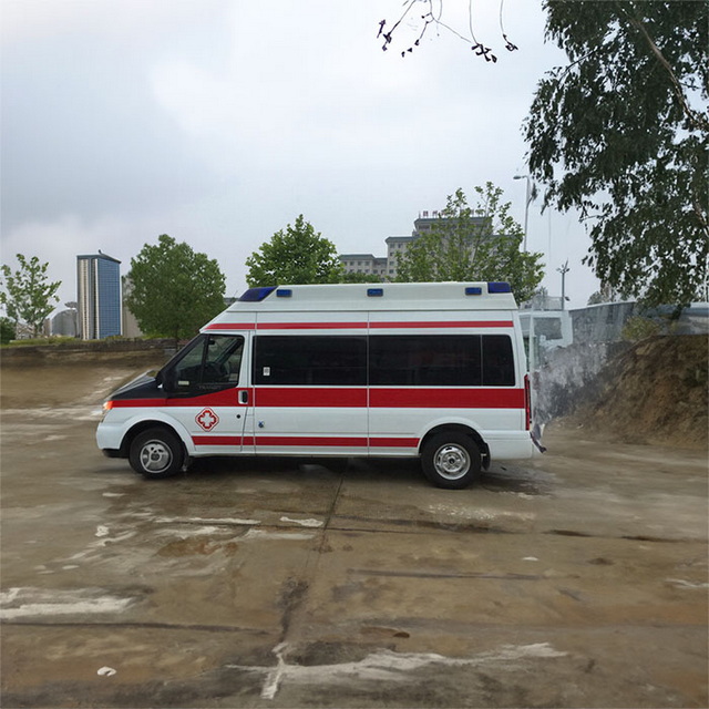 南昌私人救护车租车费用