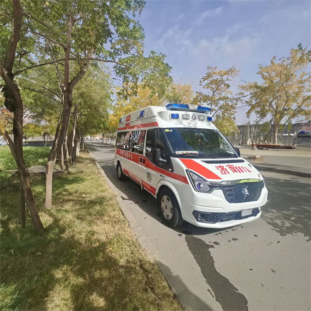 南昌出租急救车电话