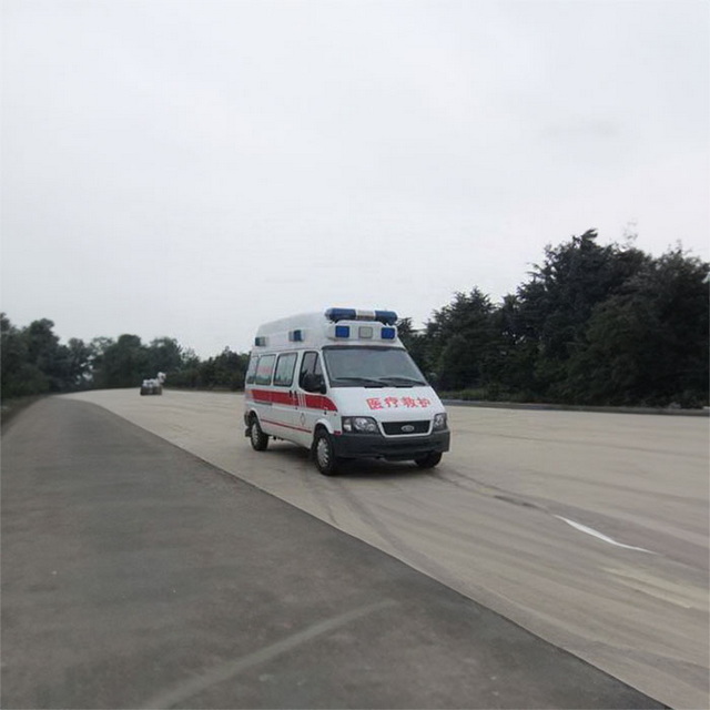南昌私人救护车出租费用