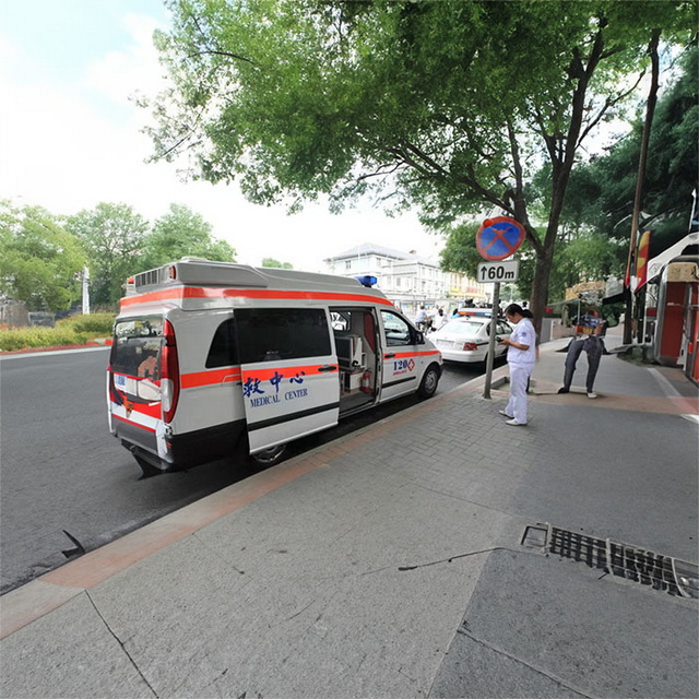 南昌私人救护车出租收费