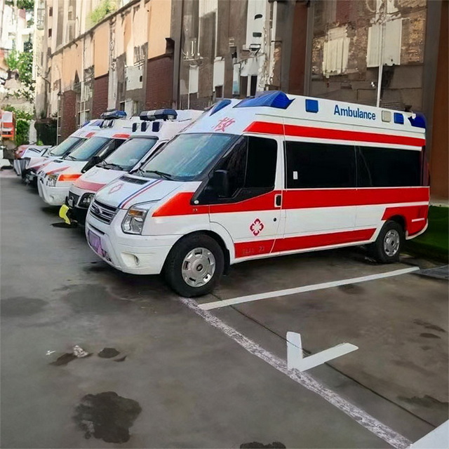 南昌出租私人救护车联系电话